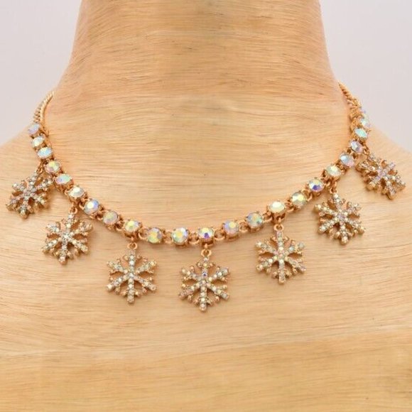 NEW Betsey Johnson Snowflake Necklace Gold AB Crystals Christmas Authentic - Picture 1 of 10